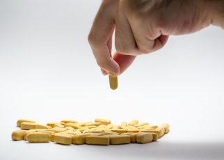Produkcja Suplementów Diety – Kluczowe Etapy i Standardy